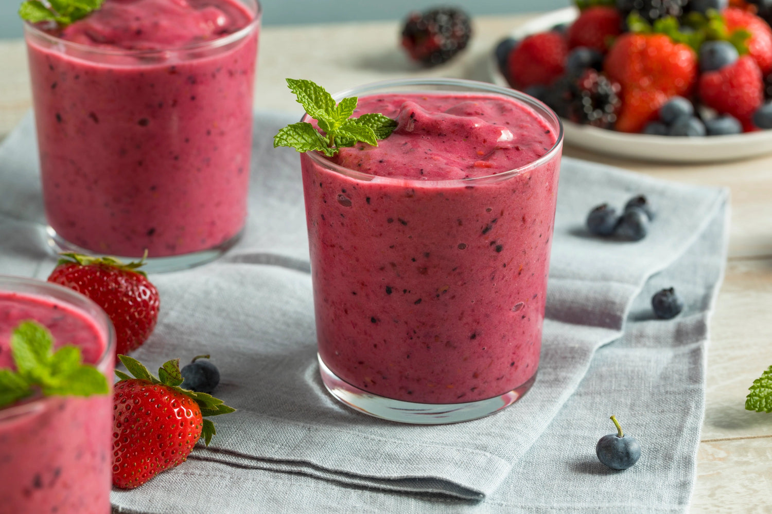 smoothie proteico de frutas vermelhas